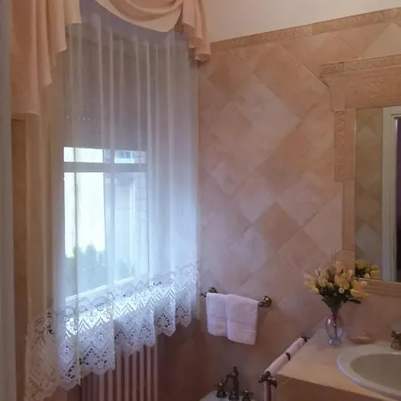 Maison Lavande Bed and Breakfast LʼAquila Esterno foto